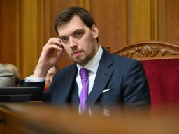 Отставка Гончарука: Зеленский провел тайное совещание в ОП, а потом поехал к Коломойскому - СМИ