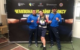 Спортсменка Константиновки - чемпионка Украины по боксу
