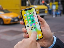 Apple намерена прекратить выпуск iPhone X - СМИ