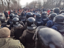 Аваков рассказал, кто «вдохновил» на протесты жителей Новых Санжар