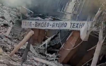Костянтинівка: пряме влучання у багатоповерхівку на вул. Безнощенко, 10