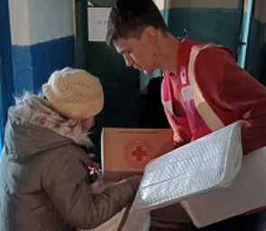 Ко Дню инвалидов подопечные Красного Креста в Константиновке получат подарки
