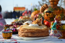 С Масленицей, Константиновка!